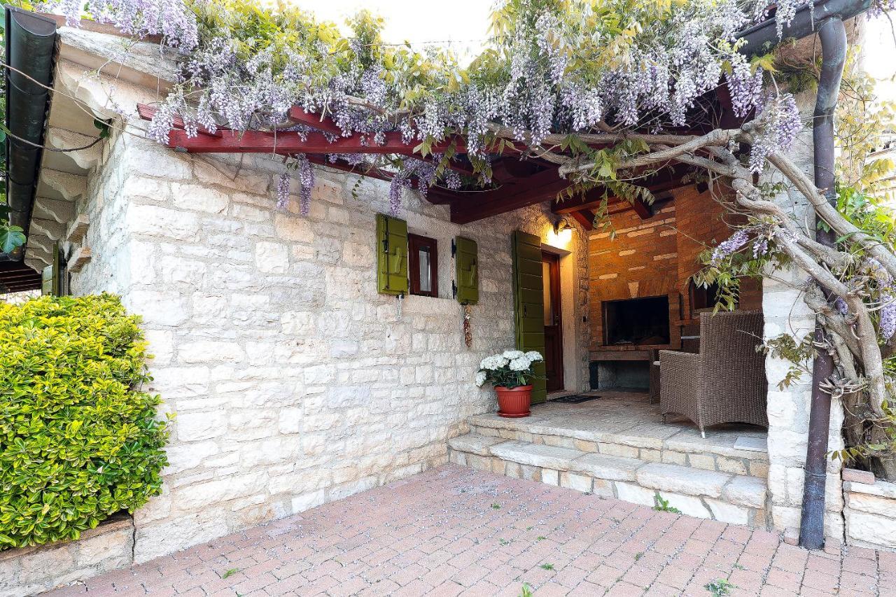 B & B Casa Rustica Dva Baladura Rooms Kanfanar Exterior foto